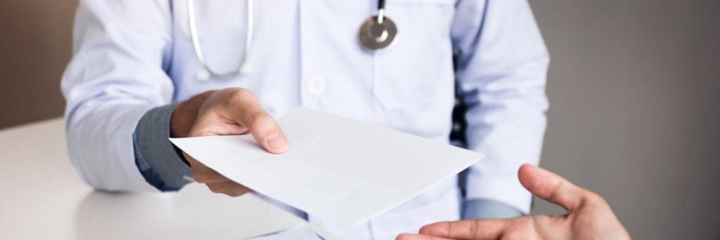 Responsabilité du médecin : manquement à l'obligation d'information – Avocat sur AVIGNON