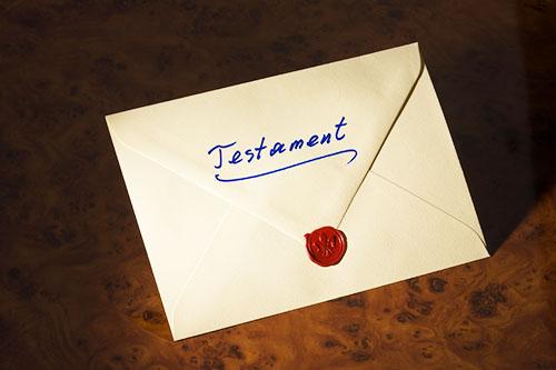 Nullité d’un testament pour insanité d’esprit : le légataire particulier privé d’action - Avocat AVIGNON